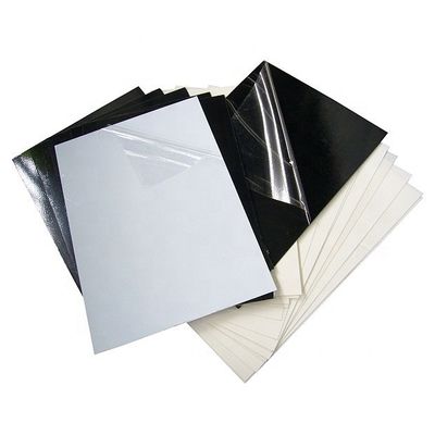 Bianco della schiuma dell'album del PVC dell'adesivo rigido dello strato/nero antibatterici