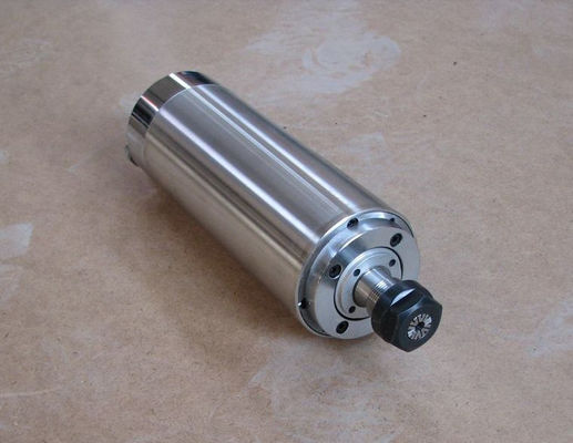 fuso raffreddato ad acqua raffreddato ad acqua 220V del router del fuso ER25 di CNC 4.5kw